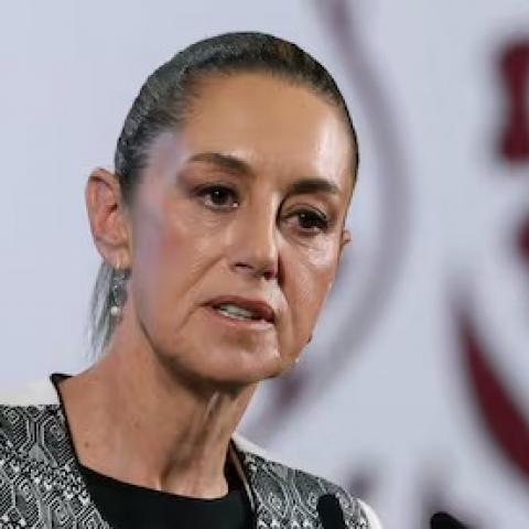 Sheinbaum: “No soy mamá para llamar la atención a militantes que olviden la austeridad"