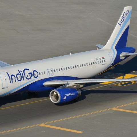 India y China reanudan vuelos tras cinco años de suspensión