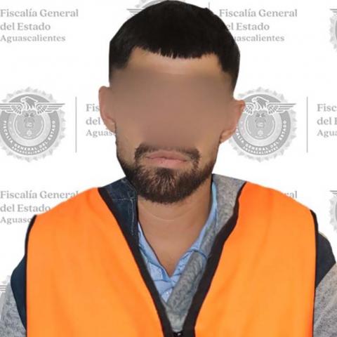 El acusado habría golpeado a un joven para robarle 600 pesos; permanecerá en prisión preventiva mientras continúa la investigación