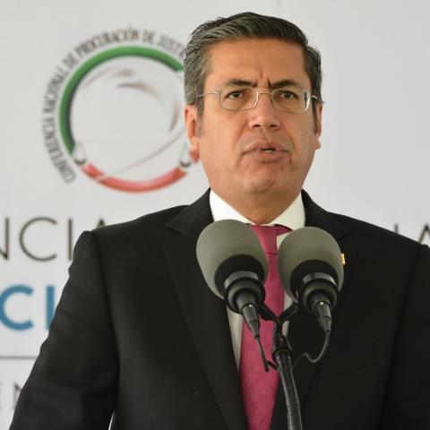 No se tienen quejas contra Figueroa como notario, pero es tema de Fiscalía: SEGGOB 