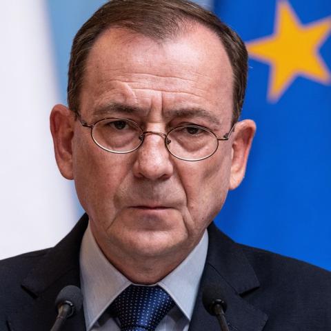 Buscan eliminar la exención de visa para viajeros mexicanos a países de Europa