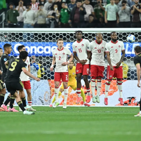 RAÚL JIMÉNEZ MEJOR GOL CONCACAF