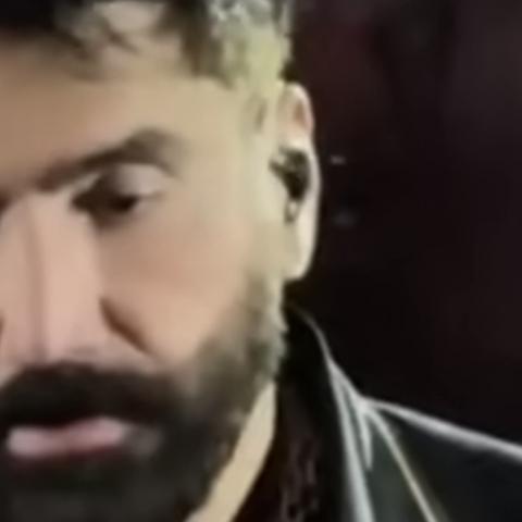 Alejandro Fernández es captado con extraño comportamiento en concierto