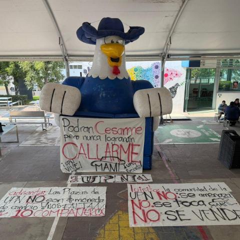 Comunidad educativa de la Universidad Pedagógica Nacional en Aguascalientes se manifiesta 