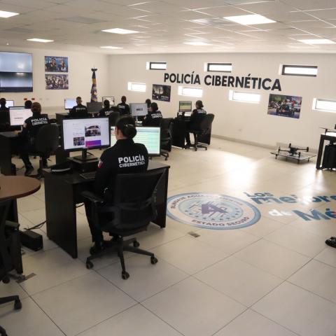 Policía Cibernética 