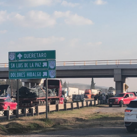 Vialidad libre en Aguascalientes