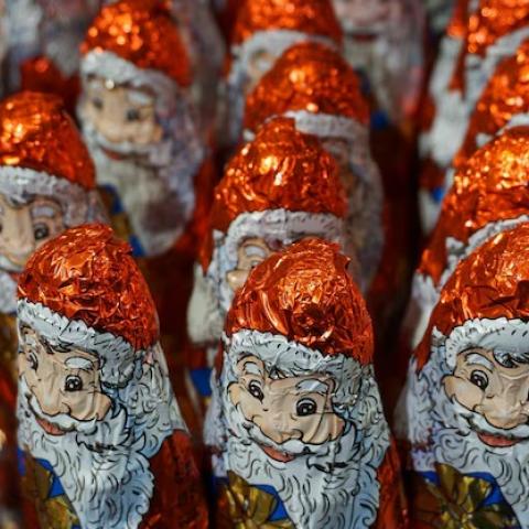 Lider neonazi admite plan para dar dulces envenenados a niños judíos en Nueva York