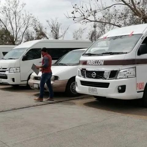 Bloqueos carreteros afectan rutas de transporte público de Aguascalientes; choferes toman medidas alternas