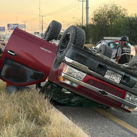 El accidente ocurrió a la altura del fraccionamiento Viñedos Ribier, en Jesús María