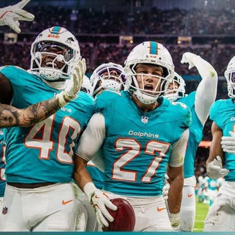 Dolphins 16-13 Commanders