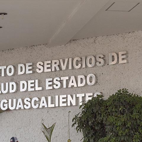 Federación tiene 20 años sin otorgar bases, señala ISSEA tras manifestación de personal 