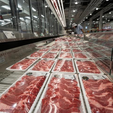 China anuncia cuotas y aranceles adicionales a la carne vacuna importada a partir de enero