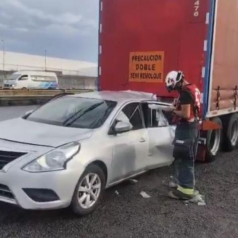 Versa accidentado 