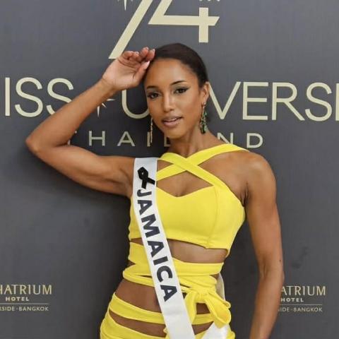 Miss Jamaica tuvo una fractura y hemorragia intracraneal tras grave caída en Miss Universo 2025