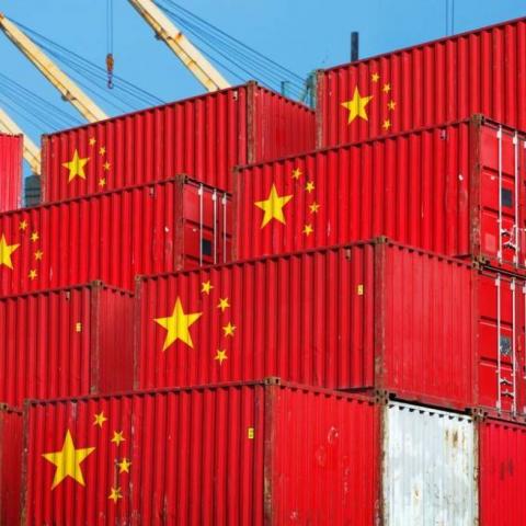 Entra en vigor aumento de aranceles a productos asiáticos