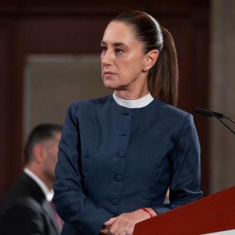 Sheinbaum pide a la FGR explicar por qué clasificó como "terrorismo" el ataque en Coahuayana 