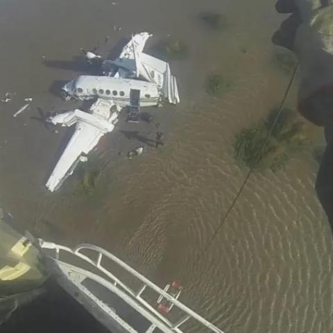  Suman seis muertos tras el desplome de la aeronave de la Semar en Texas