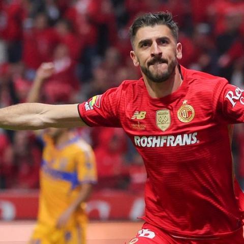 Toluca 2-2 Tigres (9-8 penales)