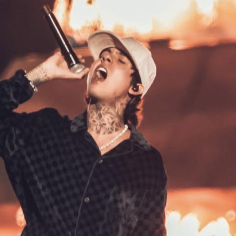 Natanael Cano libra orden de arresto en Sonora 