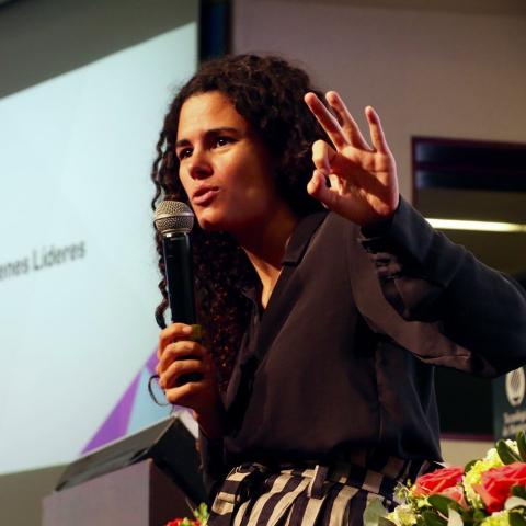 Luisa María Alcalde 