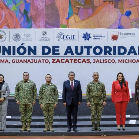 Reunión de autoridades