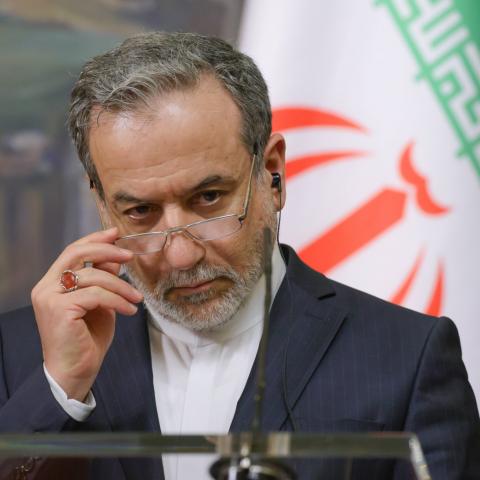 Irán expresa disposición para negociaciones nucleares