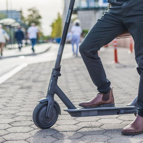 Regulación de "scooters" en Aguascalientes 