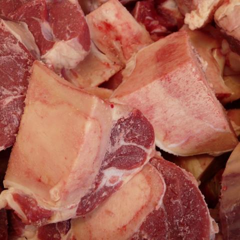 Pese a alerta de Cofepris, SEDRAE dice no tener registros de carne contaminada