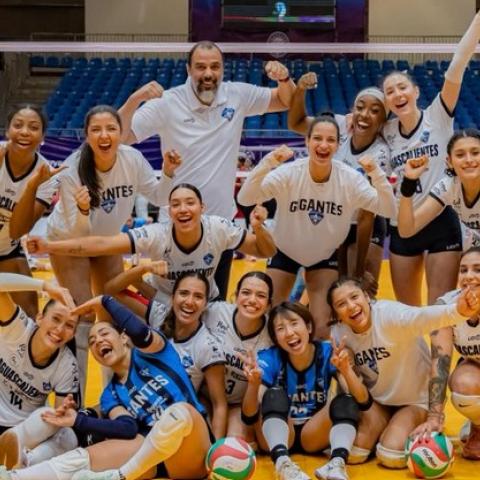 Freseras 0-3 Gigantes