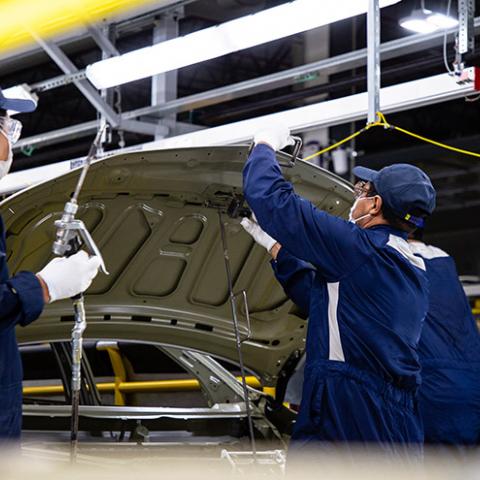 General Motors de México despide a mil 900 trabajadores en Coahuila; días antes anunció millonaria inversión en el país