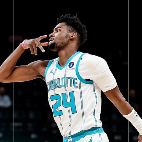 Grizzlies 97-112 Hornets