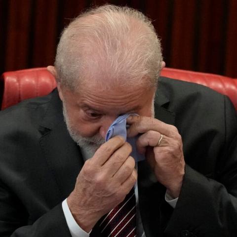 Lula da Silva se somete a cirugía de cataratas en el ojo izquierdo