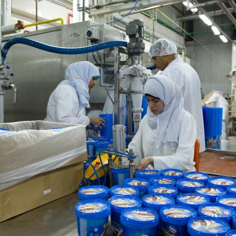 Ante reducción de jornada laboral, empresarios piden que aumente productividad