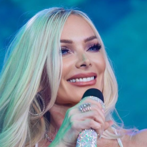 Marisela sufre accidente automovilístico