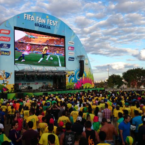 Por costo millonario, Turismo descarta proyección del Mundial desde Plaza Patria