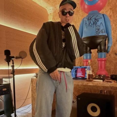 Muere el rapero Milkman tras días hospitalizado; Belinda lo despide en redes