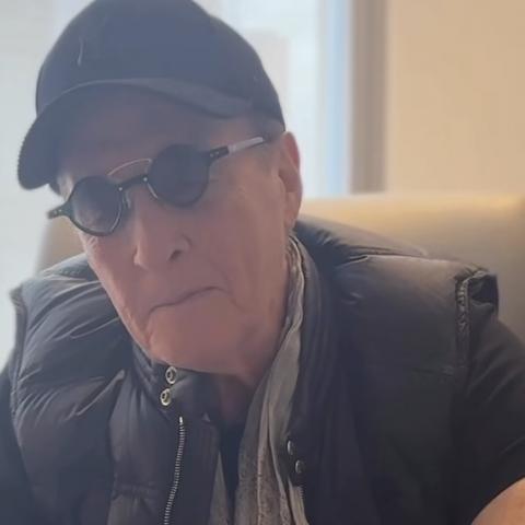 Hospitalizan a Emmanuel previo a un concierto; él explica lo que le pasó