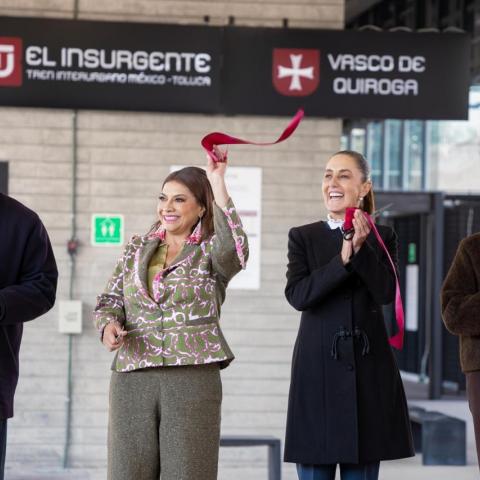 Inauguración del Tren Interurbano "El Insurgente"