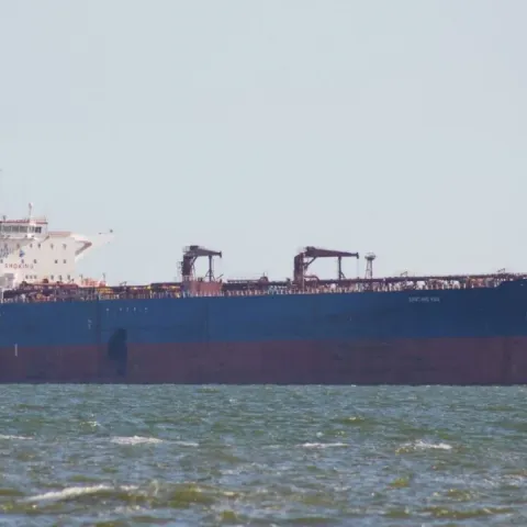 Buque interceptado por Estados Unidos