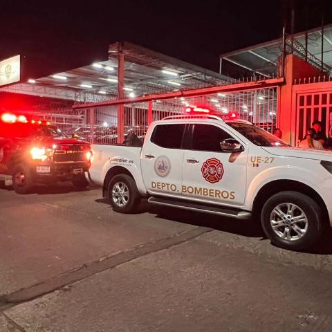 Bomberos retiraron un tanque dañado y ventilaron el departamento ante la concentración de más del 30%