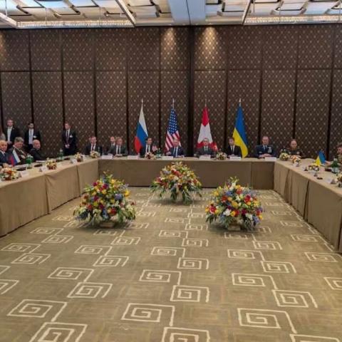 Rusia, Ucrania y Estados Unidos inician tercera ronda de negociaciones en Ginebra
