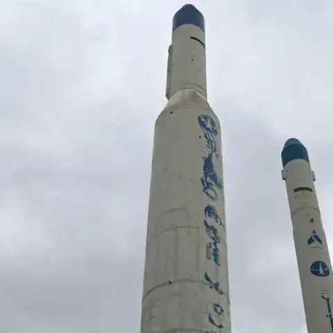 Irán rechaza el plan de paz de Trump, lo califica de "excesivo"