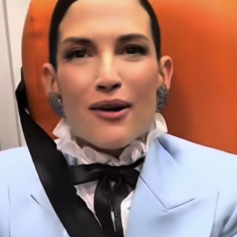 Critican a Natalia Jiménez por usar una ambulancia para llegar a la fiesta de Carlos Rivera