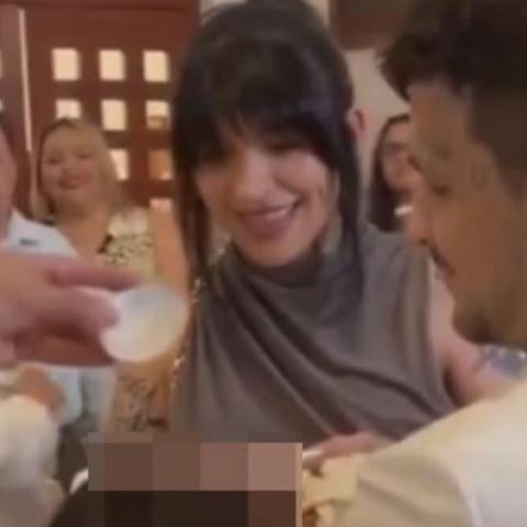 Revelan imagen inédita de Christian Nodal y Cazzu en un bautismo 