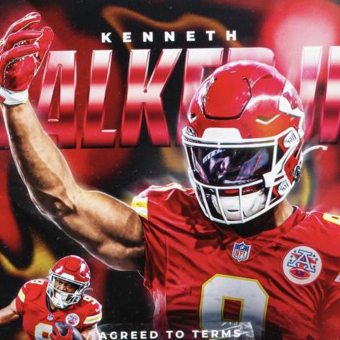 KENNETH WALKER CHIEFS
