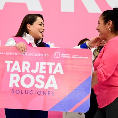 Tere Jiménez, tarjeta rosa
