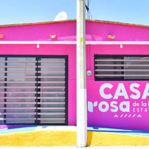 Tere Jiménez inaugura Casa Rosa en Cosío: te contamos de qué se trata