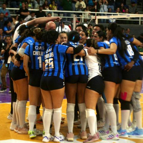 Gigantes vs Tapatías Juego 1