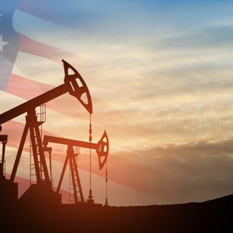 Precio del petróleo estadounidense se dispara y supera los 100 dólares 