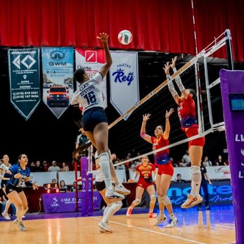 Coronelas 3-0 Gigantes